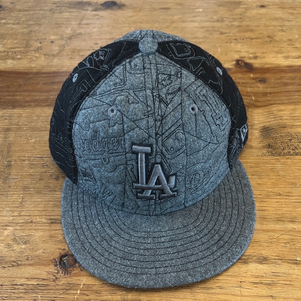 MLB Los Angeles Dodgers New Era 59/50 fitted felt flat brim hat